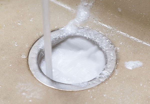 rohrreiniger-abfluss-spüle rohrreiniger-abfluss-spuele