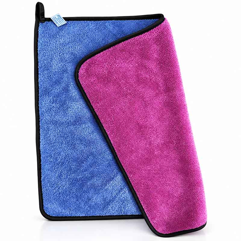 Micro Magic Berry Twist Mikrofaser-Trockentuch 2er-Set für Dusche und Auto, extra saugstark, streifenfrei und fusselfrei